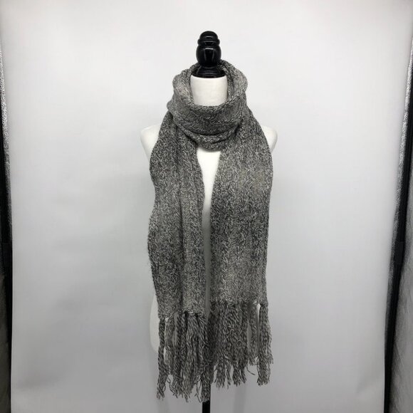 Kuna Light Grey Rectangular Knit Alpaca Scarf with Tassels - Picture 11 of 11